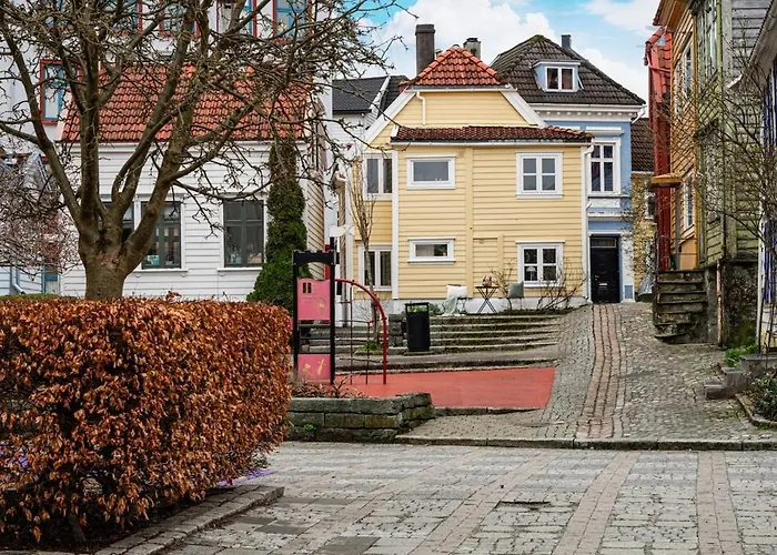 Charming In The Centre Of *